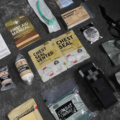 **Comprehensive First Aid Trauma Kit – All-in-One Emergency Medical Supplies for Tactical Rescue & Survival | Your Lifesaver in Critical Moments!**